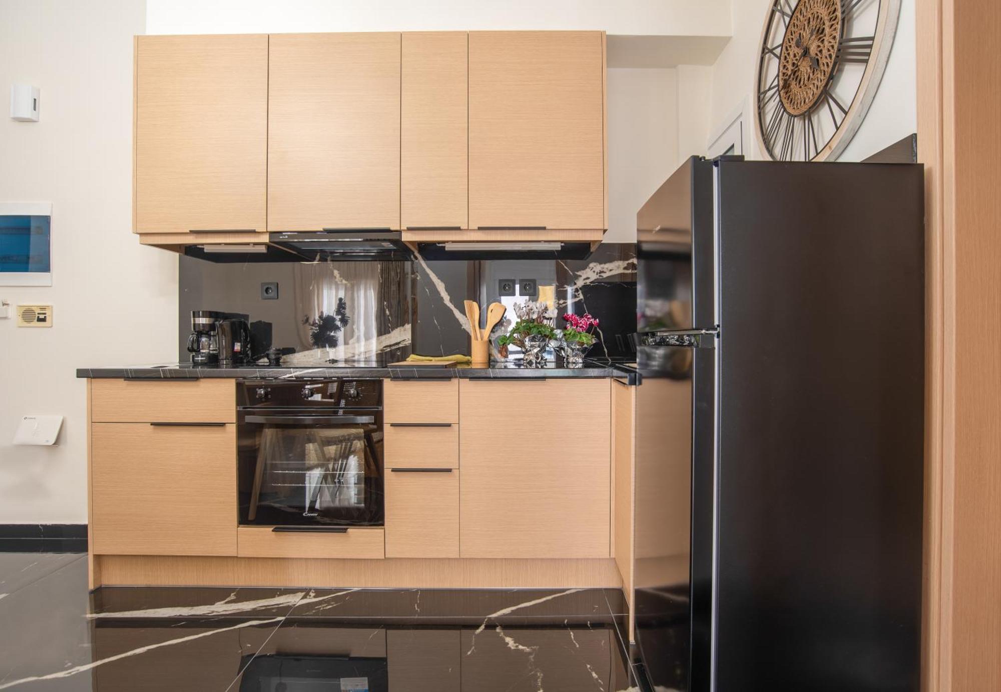 Alkistis Luxury Apartment Афины Экстерьер фото